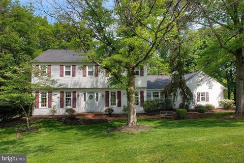 30 Saddle Dr, Furlong, PA 18925
