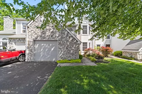 13 Northrup Ct, Newtown, PA 18940