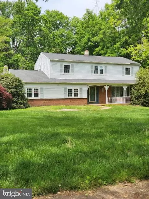 68 Skyline Dr, Chalfont, PA 18914
