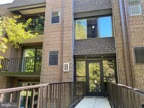 15 Oak Ridge Dr #15, Langhorne, PA 19047