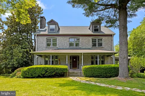 147 S Delaware Ave #4, Yardley, PA 19067
