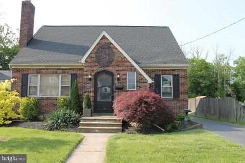 932 W Mill St, Quakertown, PA 18951