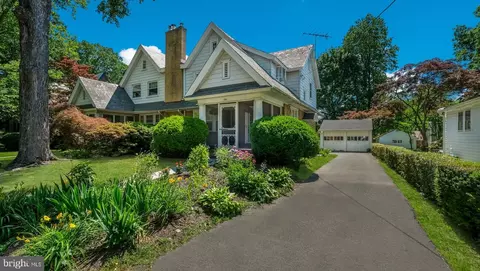 330 W Court St, Doylestown, PA 18901