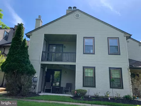 454 Redbud Ct, Warrington, PA 18976