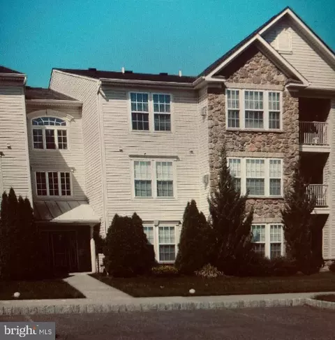 1500 Moore St #203, Bristol, PA 19007