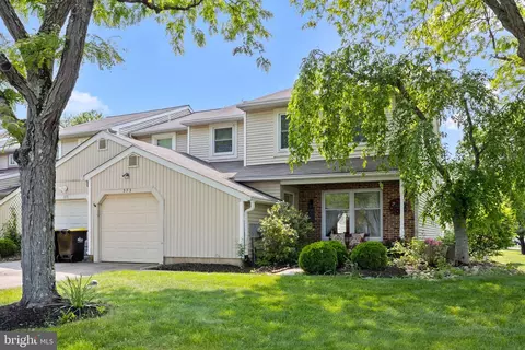 373 Tall Meadow Ln, Yardley, PA 19067