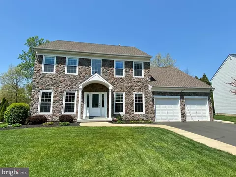 4824 Green Heather Ct, Doylestown, PA 18902