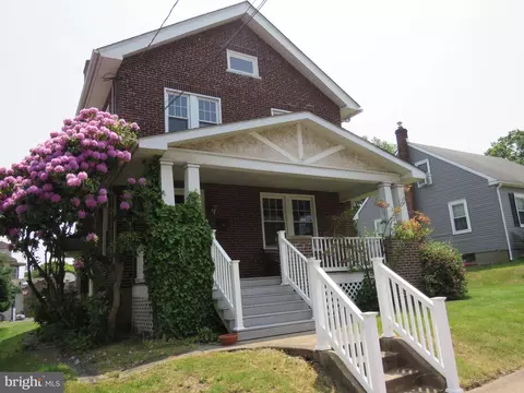 331 S 6th St, Perkasie, PA 18944