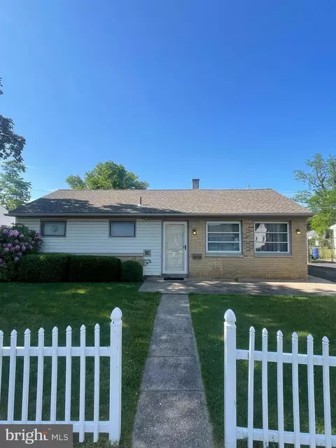 1001 Hilary Ave, Croydon, PA 19021