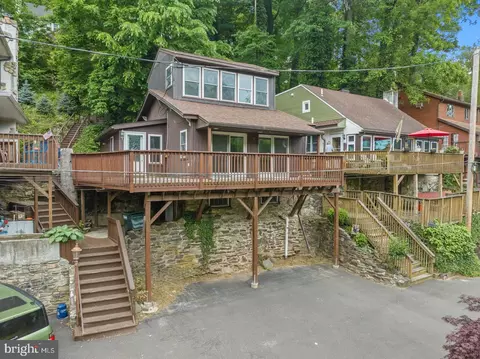 2216 Shore Rd, Feasterville Trevose, PA 19053