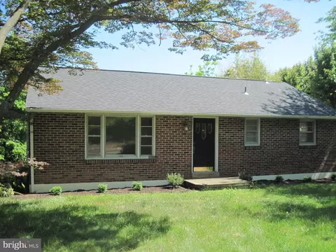 609 N Ridge Rd, Perkasie, PA 18944