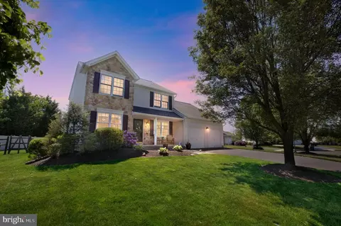 504 Starflower St, Warrington, PA 18976