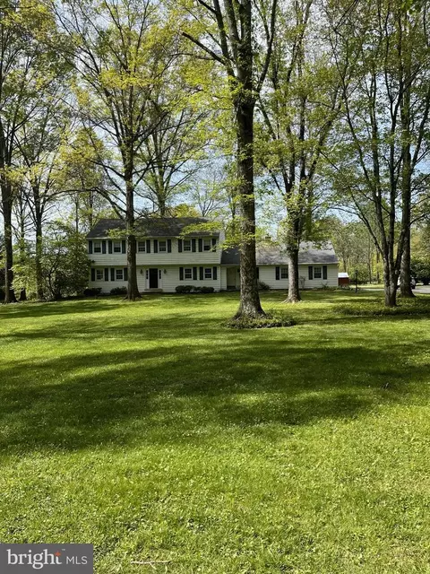 4506 Bergstrom Rd, Doylestown, PA 18902