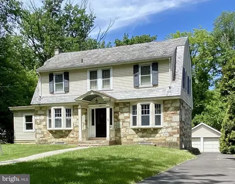 102 Arborlea Ave, Yardley, PA 19067