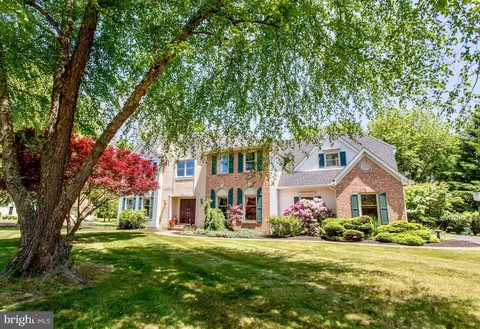 13 Towpath Way, New Hope, PA 18938