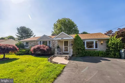 857 Central Ave, Southampton, PA 18966