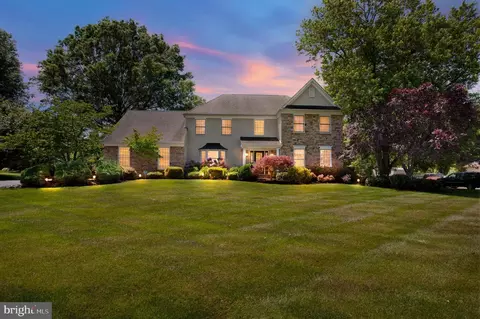 1070 Grenoble, Warminster, PA 18974