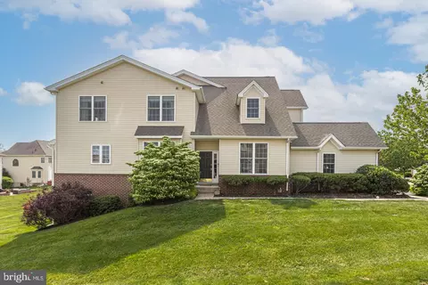 2341 S Whittmore St, Furlong, PA 18925