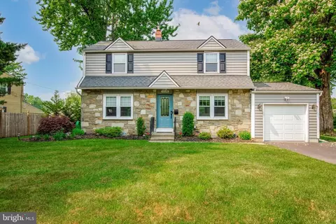 1116 Victoria Rd, Warminster, PA 18974