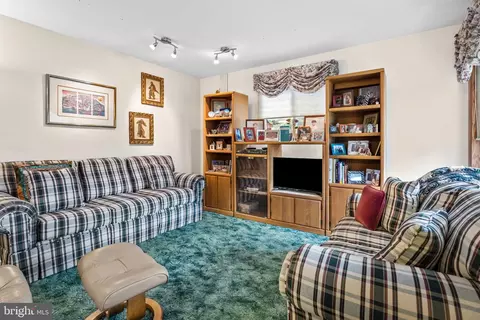847 Phillips Rd, Warminster, PA 18974 photo 3