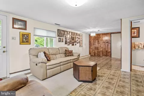 847 Phillips Rd, Warminster, PA 18974 photo 16