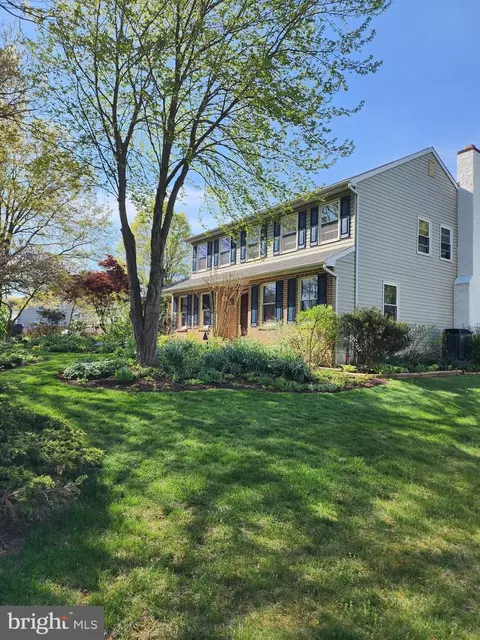 1352 Meadow Ln, Perkasie, PA 18944