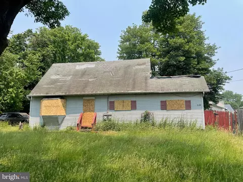 1130 Edgely Rd, Bristol, PA 19007