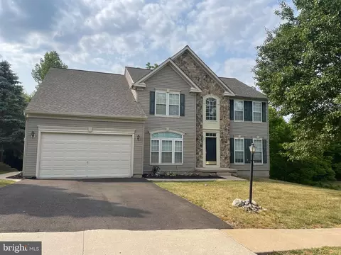 105 S New Jersey Ave, Chalfont, PA 18914