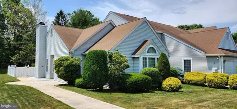 120 Wigton Cir, Perkasie, PA 18944