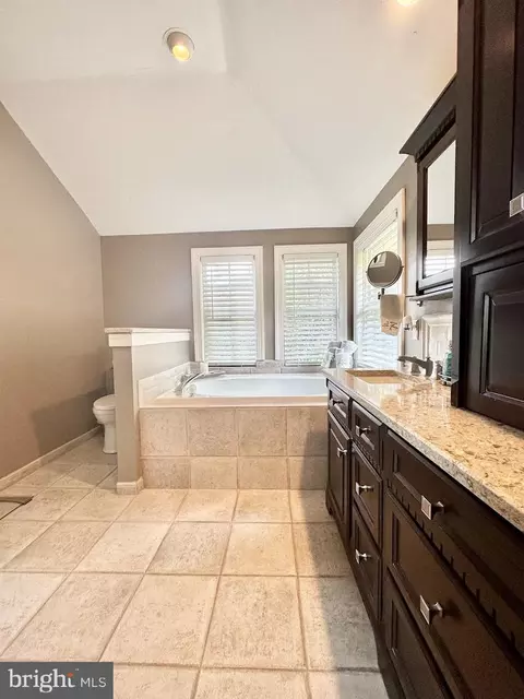 1730 Hampton Dr, Jamison, PA 18929 photo 18