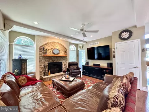 1730 Hampton Dr, Jamison, PA 18929 photo 10