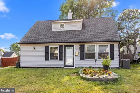 579 Rosemar Dr, Morrisville, PA 19067