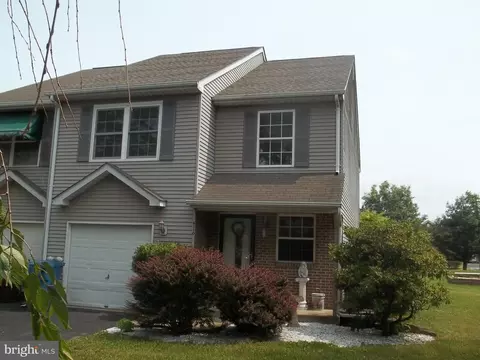 6110 Autumn Ct, Pipersville, PA 18947