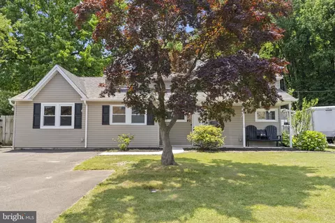40 Ruby Ln, Levittown, PA 19055 photo 30