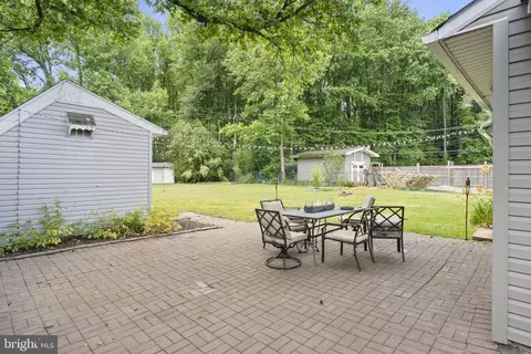 40 Ruby Ln, Levittown, PA 19055 photo 25