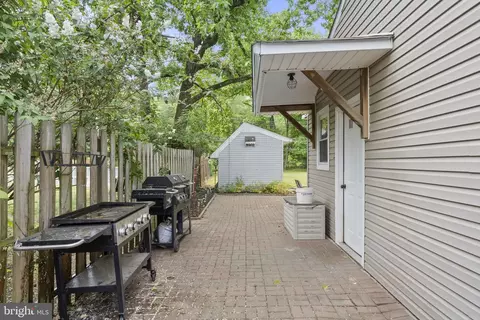 40 Ruby Ln, Levittown, PA 19055 photo 24