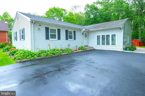 2823 Forrest Ave, Bensalem, PA 19020