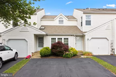 93 Portsmouth Ct, Southampton, PA 18966