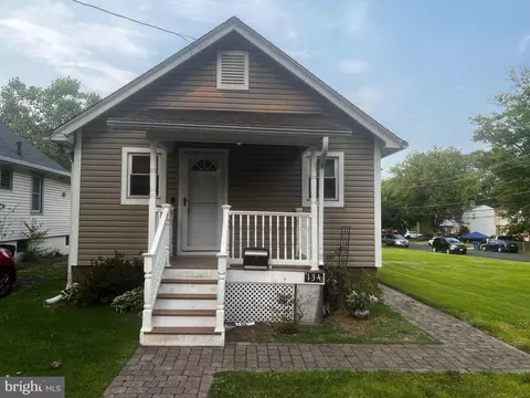 134 Keystone Ave, Morrisville, PA 19067