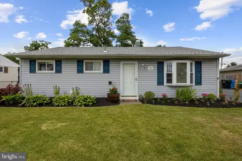 1009 Hilary Ave, Croydon, PA 19021