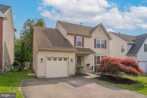 4240 Milords Ln, Doylestown, PA 18902