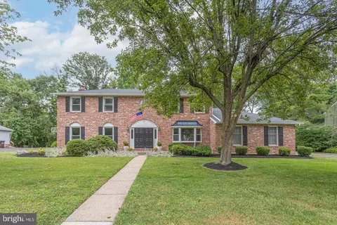 648 Teich Dr, Yardley, PA 19067