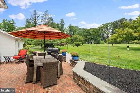 Exterior - 1345 Clearview Dr, Jamison, PA 18929 photo 12 of 16