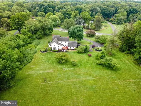 View/Area - 1345 Clearview Dr, Jamison, PA 18929 photo 2 of 3