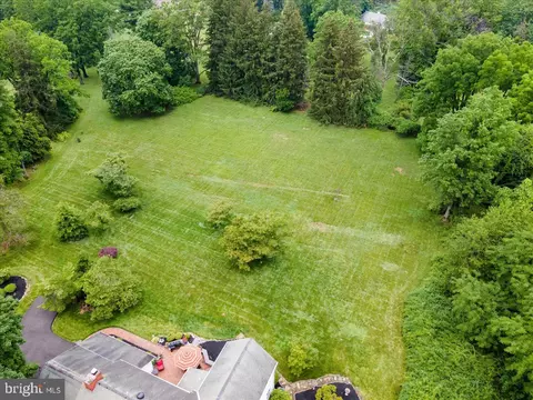 Exterior - 1345 Clearview Dr, Jamison, PA 18929 photo 8 of 16