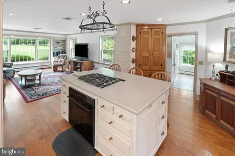 Kitchen - 1345 Clearview Dr, Jamison, PA 18929 photo 3 of 4