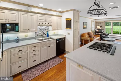Kitchen - 1345 Clearview Dr, Jamison, PA 18929 photo 1 of 4
