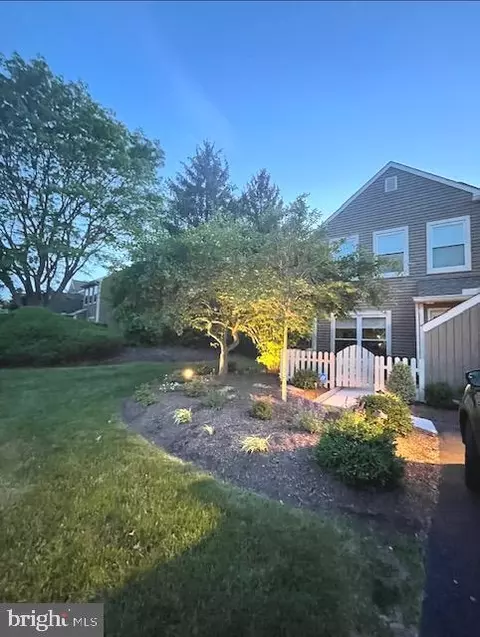 189 Wildflower Cir, Yardley, PA 19067