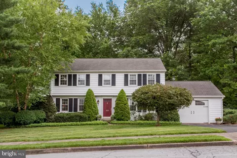 639 Highland Dr, Perkasie, PA 18944