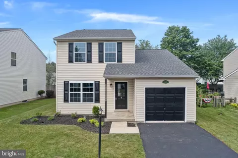 1018 Deerfield Cir, Perkasie, PA 18944